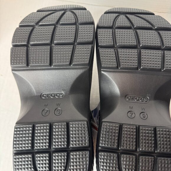 CROCS Wednesday  Clog - Picture 11 of 11